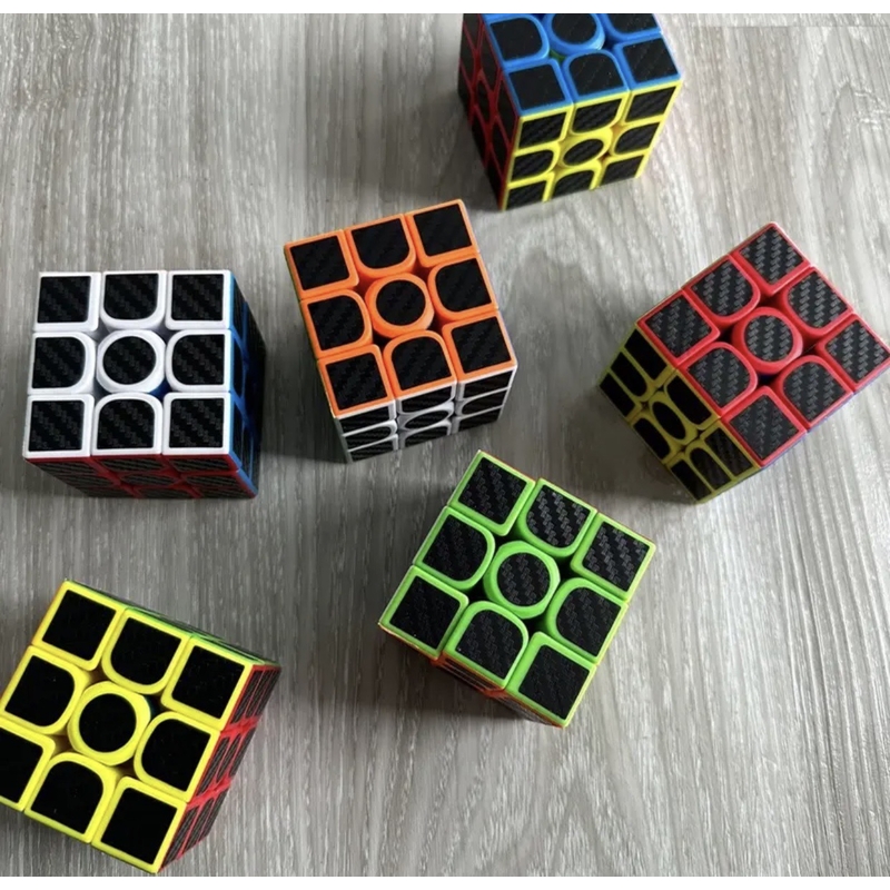 Xếp hình khối Rubik bậc 3 bằng sợi carbon 5.5cm không túi